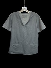 Figs Casma Technical Collection Three Pocket Scrub Top Medium Graphite Gray