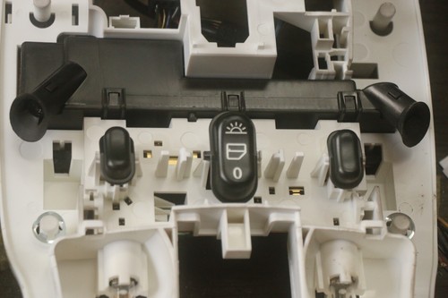 SAAB FRONT INTERIOR COURTESY READING MAP LIGHT ROOF PANEL 12804720 - Picture 3 of 5