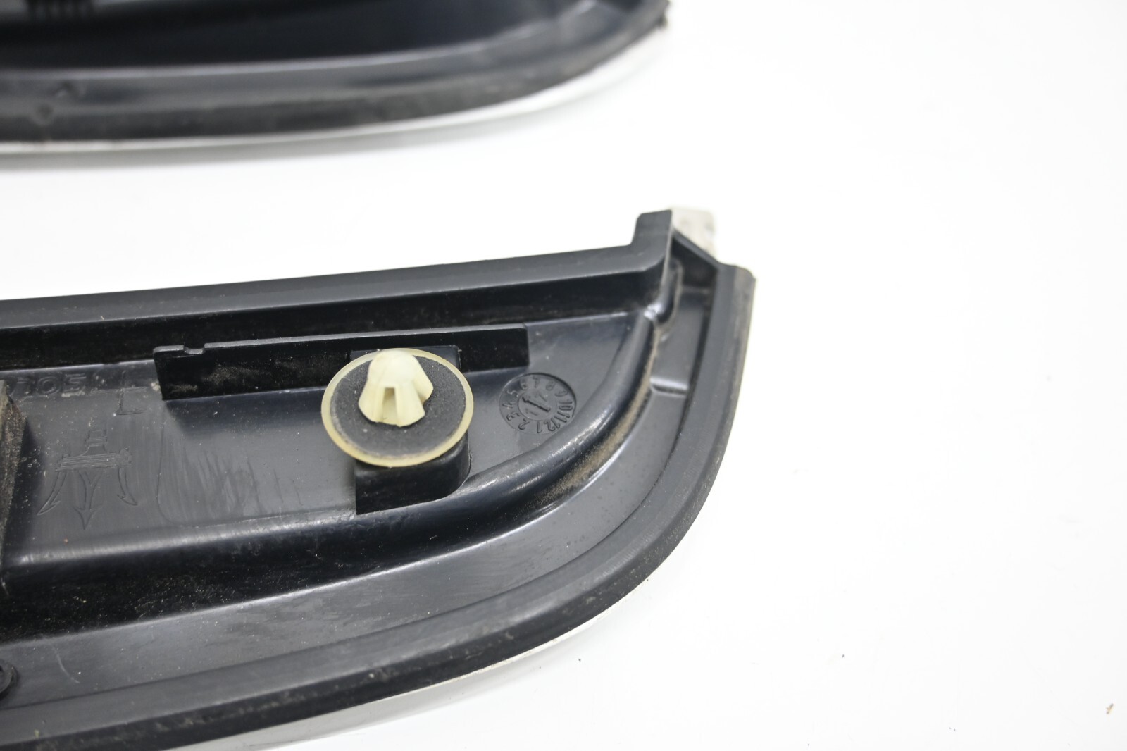 Maserati Ghibli 2014-2021 rear Quarter panel trim P/N 1275196