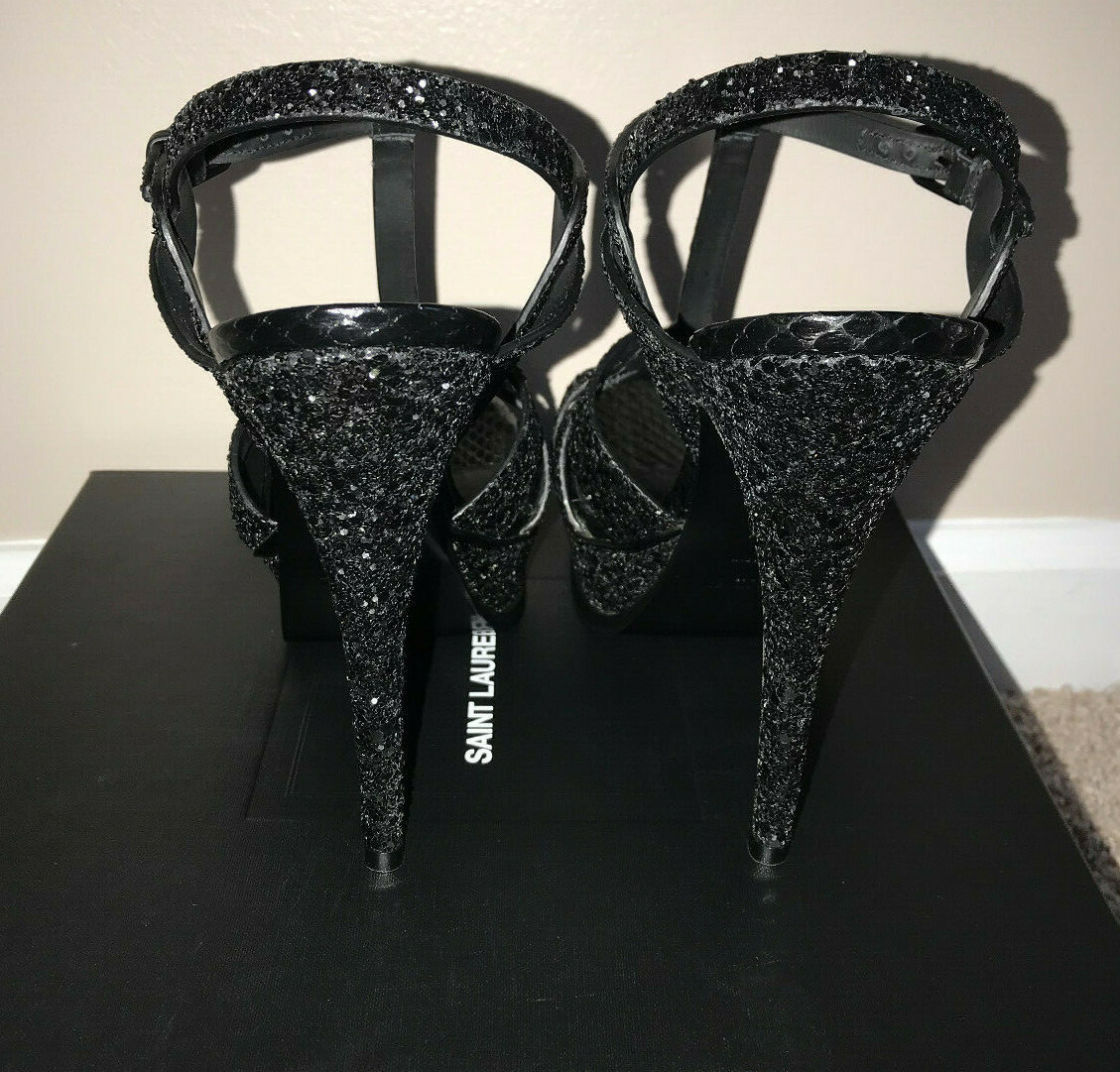 Nuovi con scatola Saint Laurent Tribute Sandali con cinturino a T nero glit taglia 38 5 (US 8)