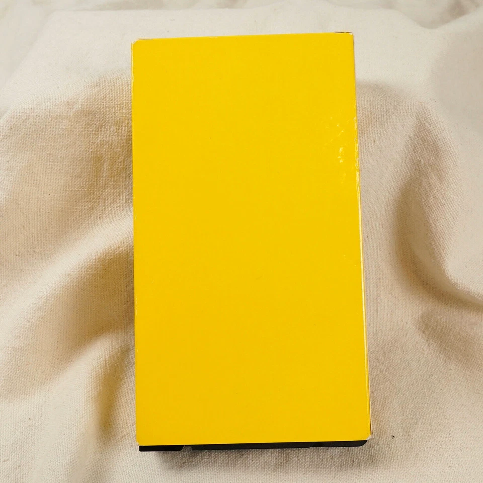 What's Eating Gilbert Grape VHS Promo WIDESCREEN Screener Store Dealer Demo Copy - Image 2 of 4