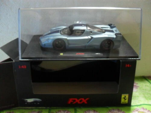 Riviste e altre pubblicazioni di modellismo statico scala 1:43 per Ferrari