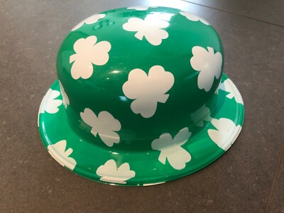 2 Plastic Shamrock Derby one size fits most 