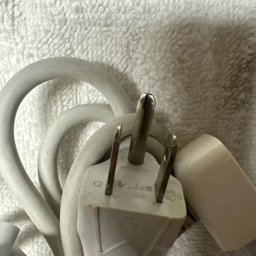 Apple Authentic Volex.PS204 Power Supply  Extension Cord Cable 6Ft Lot Of 2 - Picture 3 of 6