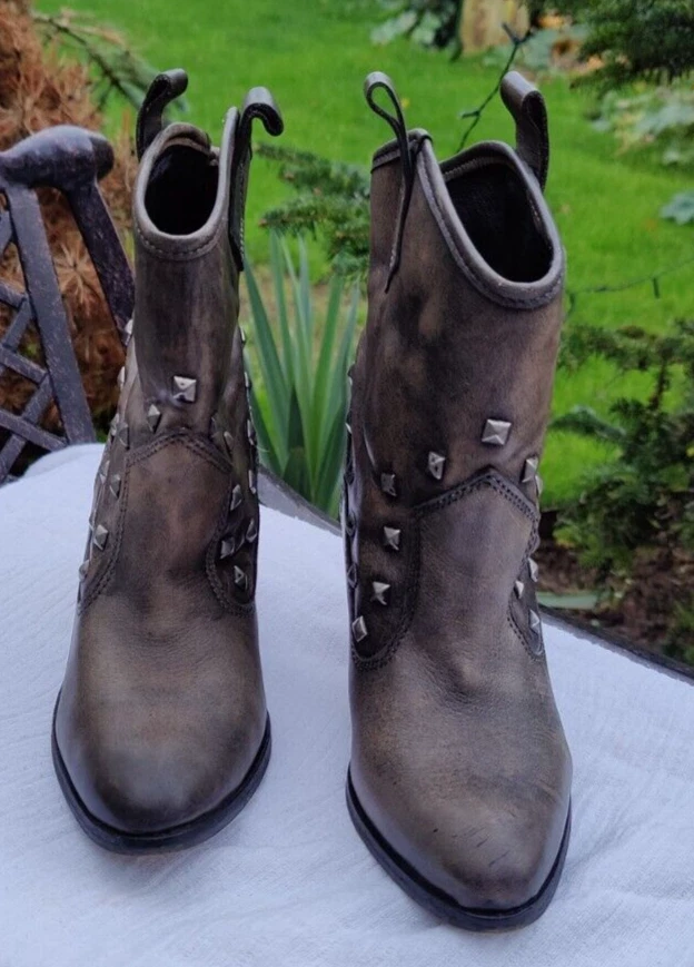 Grey ankle top cowboy boots