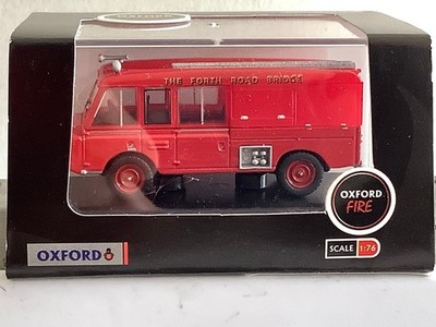  Oxford 76LRC003 1:76 Land Rover FTS Carmichael Forth Road Bridge (FW16-8R20/1)