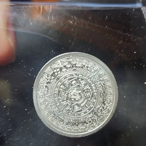 Aztec Calendar Round 1/4 oz .999 Fine Silver Quarter Troy Ounce 0.999 Fineness