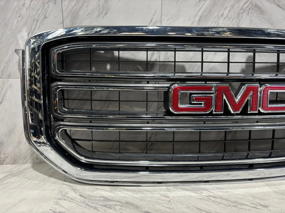 2015-2020 GMC YUKON CONJUNTO DE GRADE FABRICANTE DE EQUIPAMENTO ORIGINAL GRADE CENTRAL FRONTAL 84119634 - Imagem 3 de 4