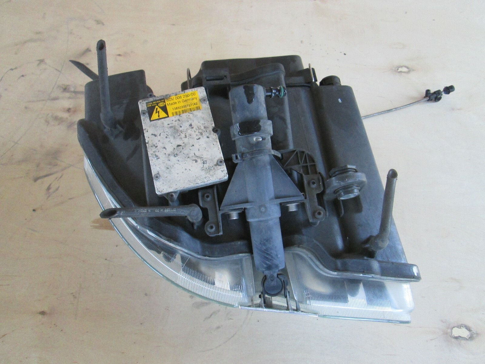 Maserati Quattroporte - LH Front Headlight 191121 (05-08)