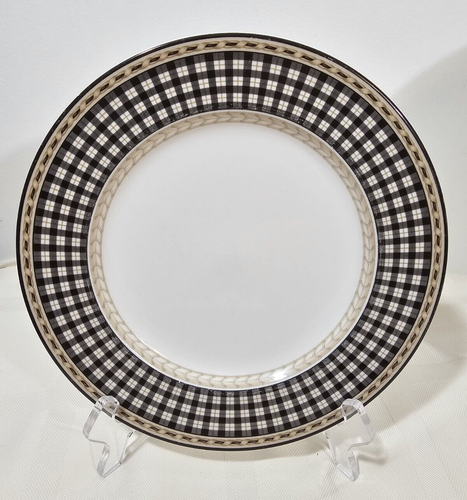 Royal Doulton Studio Provence Noir 6-piece Place Setting - French County - Picture 5 of 11