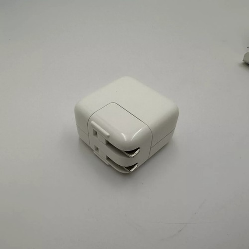 OEM Genuine Original Apple A1357 iPad 10W USB Wall Charger Power ADAPTER - Picture 2 of 2