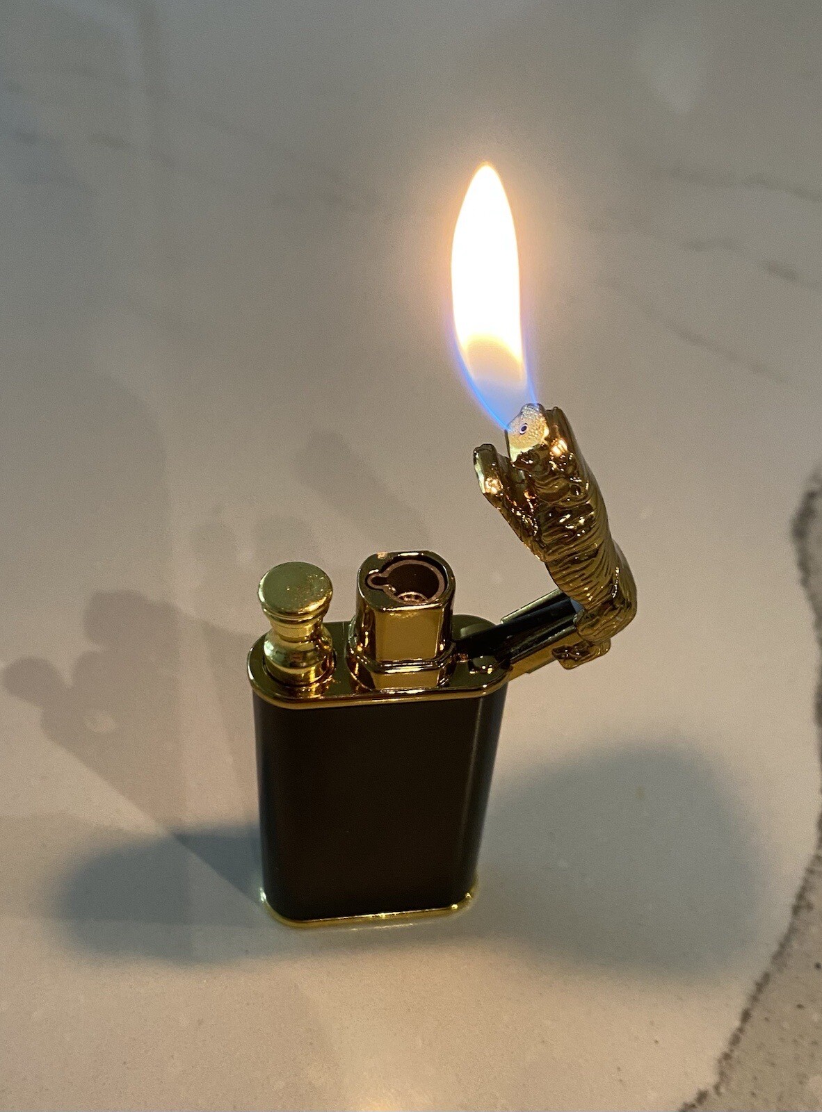 / Barely Used Crazy Unique Butane Collectible