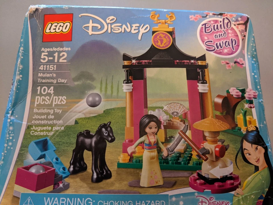 Brand new -Lego - Disney - Mulans Training Day - 104 pieces - Damaged box - Image 2 of 3