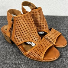 Sofft Nadira Perforated Leather Sandals Women's 8 M Caramel Brown Side Zip