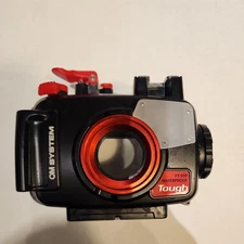 PT-059 Underwater Housing OM · Waterproof up to 45m · Compatible with TG-6/TG-7