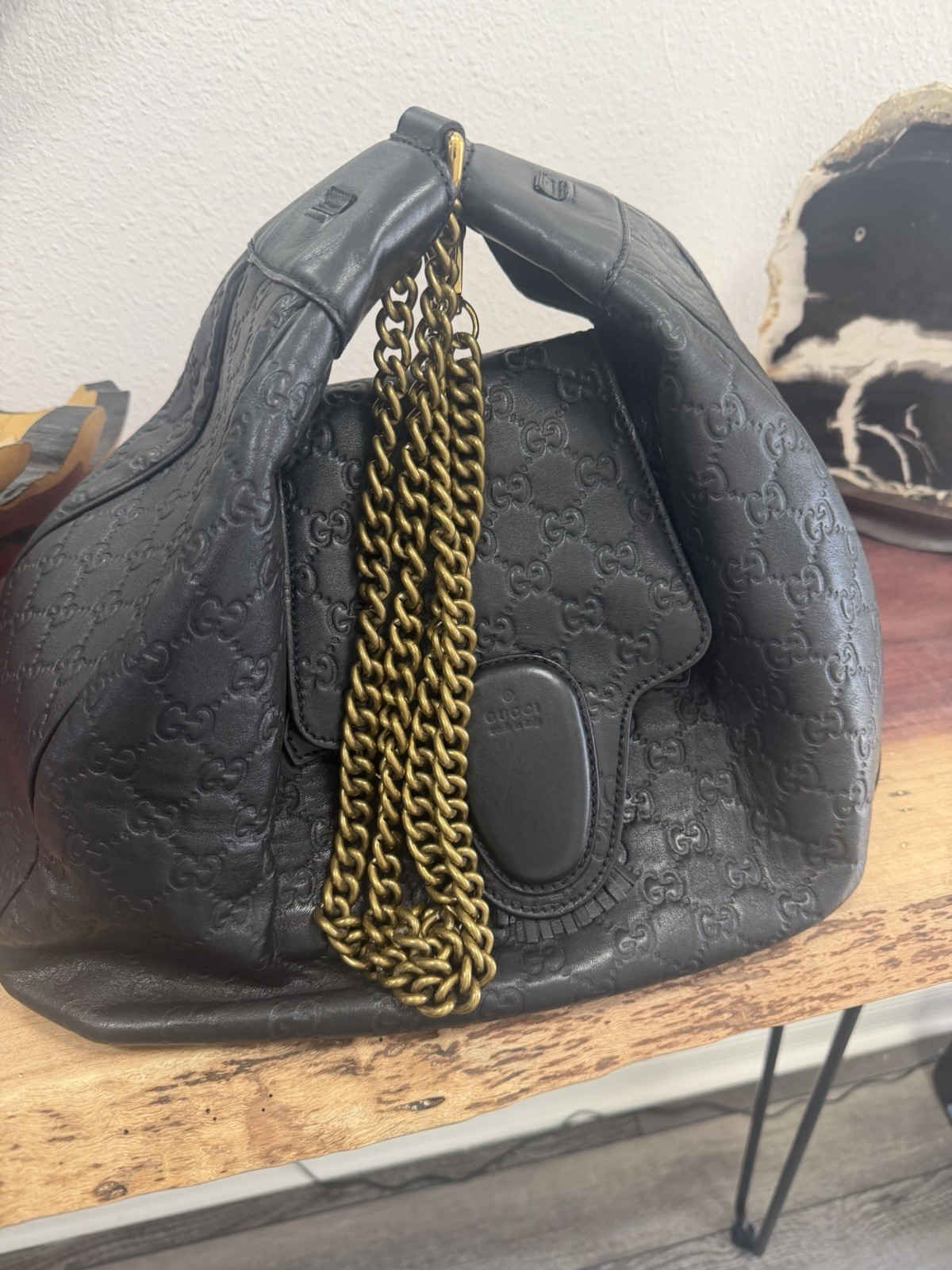 Gucci Black GG Embossed Shoulder Bag Gold Chain Strap Tassel Designer thumbnail 4