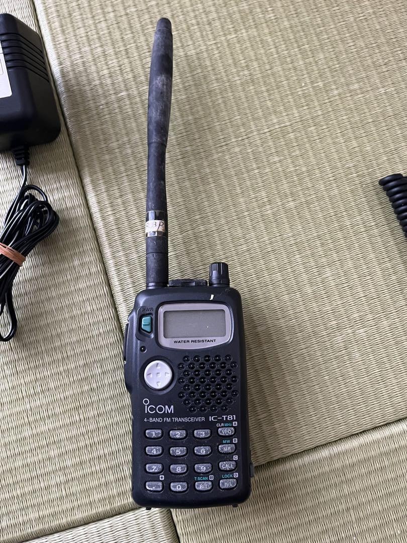 ICOM IC-T81 ４バンド ハンディ機 トランシーバー Icom IC-T81 4-Band Handheld Transceiver 50/144/430/1200MHz