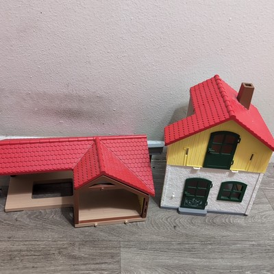 Schleich World Large Farmhouse Barn House Only No figures Incomplete 