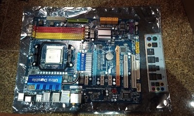 Gigabyte GA-MA790X-UD4P Motherboard AM3 AM2+ INCLUDES Working CPU