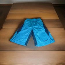 NIKE DRI FIT SHORTS YOUTH MEDIUM IN PRETTY GOOD CONDITION