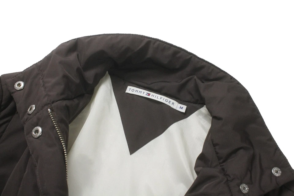 Jaqueta feminina TOMMY Hilfiger MÉDIA acolchoada forrada marrom gola alta com zíper - Imagem 4 de 4