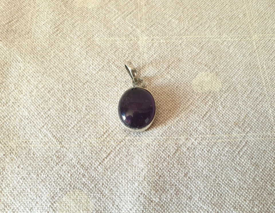 Ciondolo pendente ovale Vintage donna signora in argento 925 e Ametista viola - Immagine 2 di 4