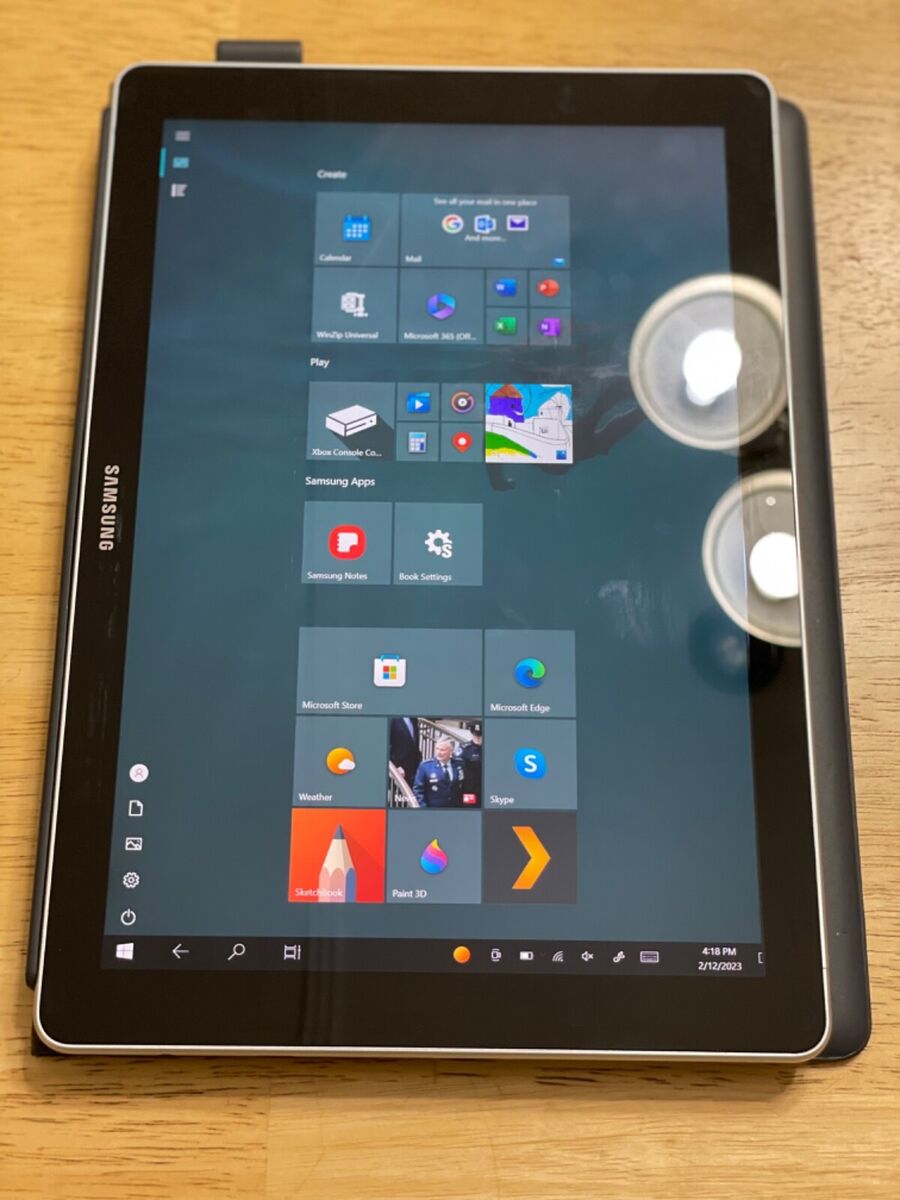 Samsung Galaxy Book 10.6” Galaxy Book 10.6”, 2-in-1 PC, Silver (128GB) Tablets - SM