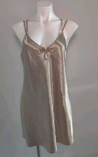 Vintage CALIFORNIA DYNASTY Nightie Size Large Icy Champagne Liquid Satin Read