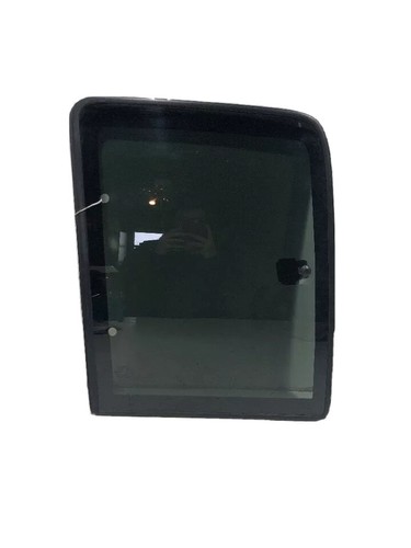 1988-1999 CHEVY GMC 1500 TRUCK LEFT DRIVER SIDE REAR QUARTER WINDOW GLASS C616