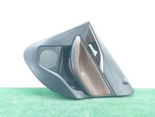 Porte arrière et accessoires Infiniti QX30