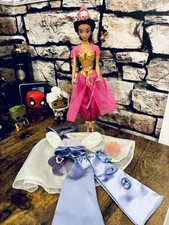 Vintage 90s Disney Princess Jasmine Doll With 2 Outfits And Accessories RARE VGC