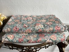 Good quality long pair of curtains: 175 cm wide by 207 cm long