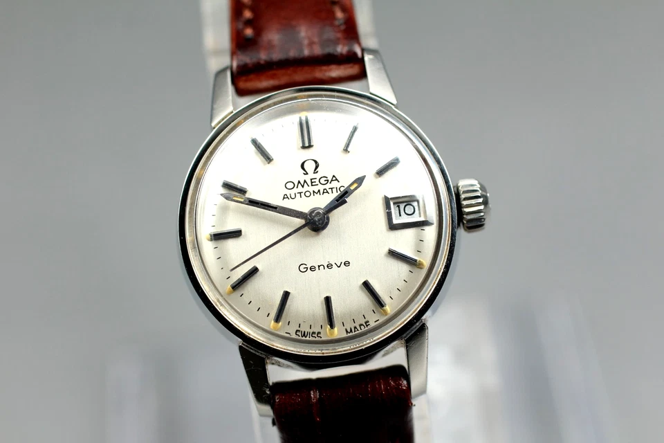 Vintage [N MINT w/ BOX] OMEGA GENEVE Cal.681 Automatic 20mm Women's Swiss Watch - Image 4 of 4