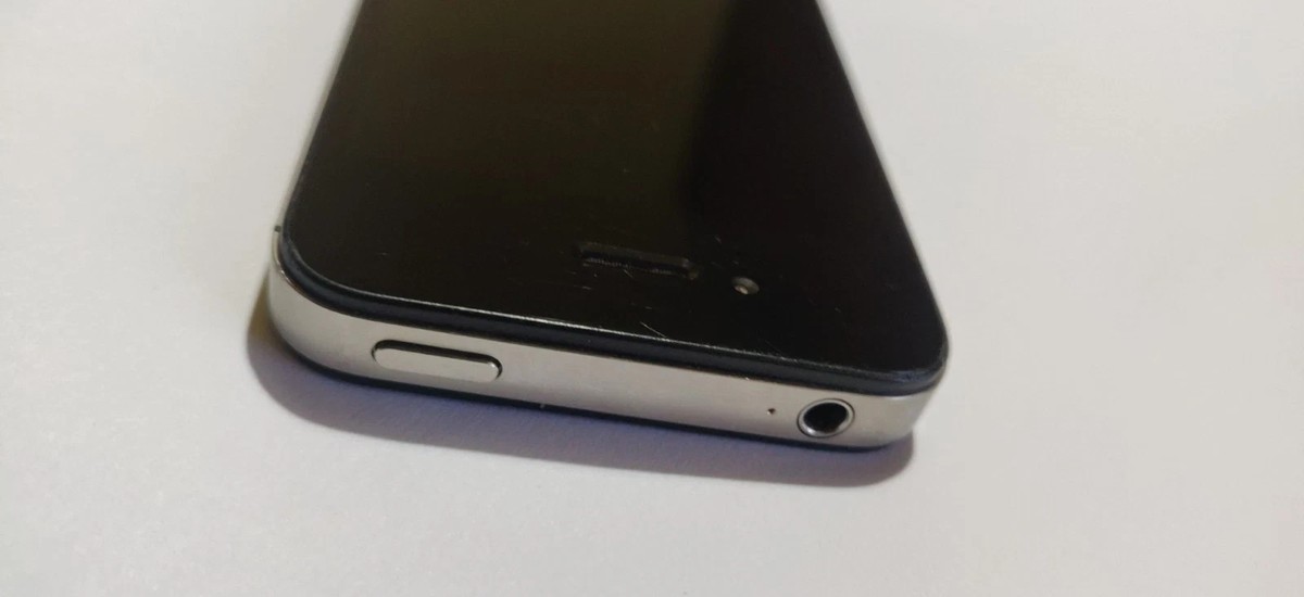 Apple iPhone 4s *unlocked * 16GB - Black-smartphone- | eBay UK