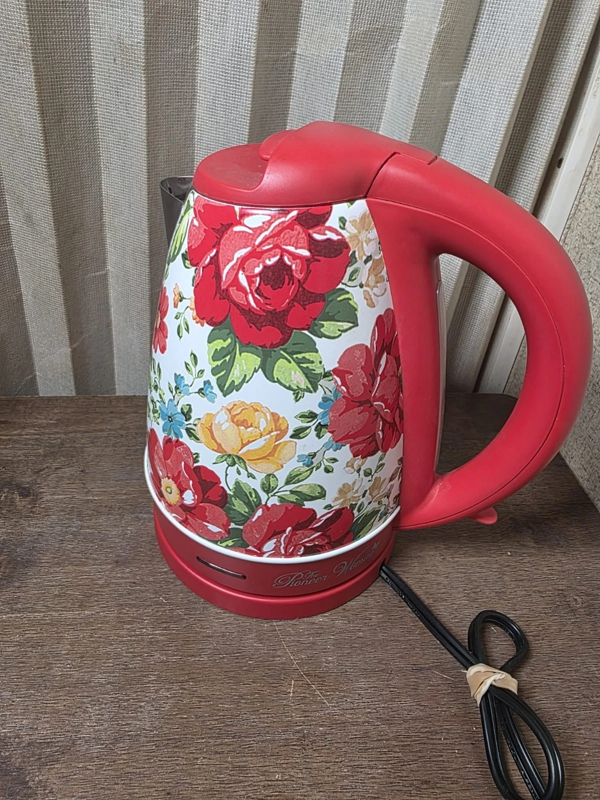 Pioneer Woman Electric Kettle Red Floral Fiona 1.7 Liter Tested Works