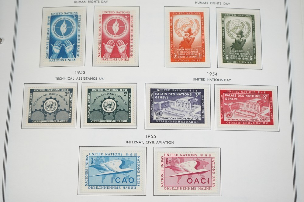 UN 1950s-1990s COLLECTION OF OVER 500 STAMPS ALL MINT STORED IN HARRIS ALBUM