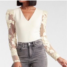 EXPRESS Floral Mesh 3D Embroidery V-Neck Bodysuit XS Ivory Cream NEW Party Bride