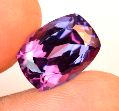 10.70 Ct Natürlicher Farbwechsel Saphir Cushion Loupe Clean Lose Edelstein AGSL