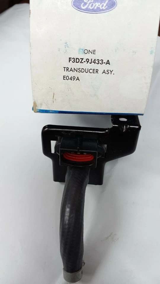 F3DZ-9J433-A FORD OEM EGR TRANSDUCTOR DE VÁLVULA ASBY PARA TAURUS 1993 1994 1995 Foto 3 de 4