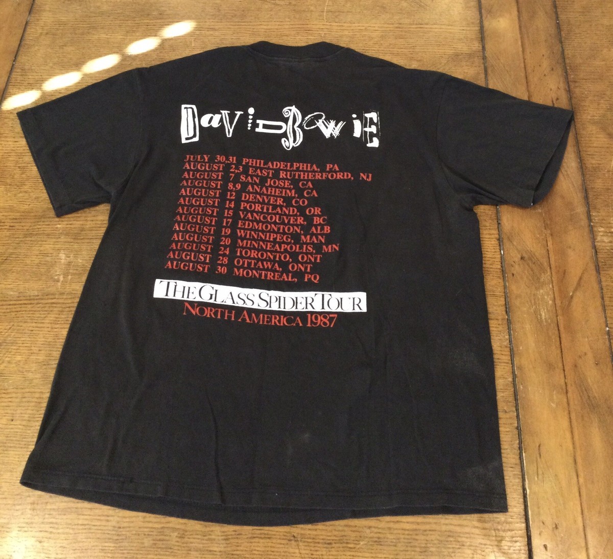 VINTAGE David Bowie Shirt Adult Large The Glass Spider Tour