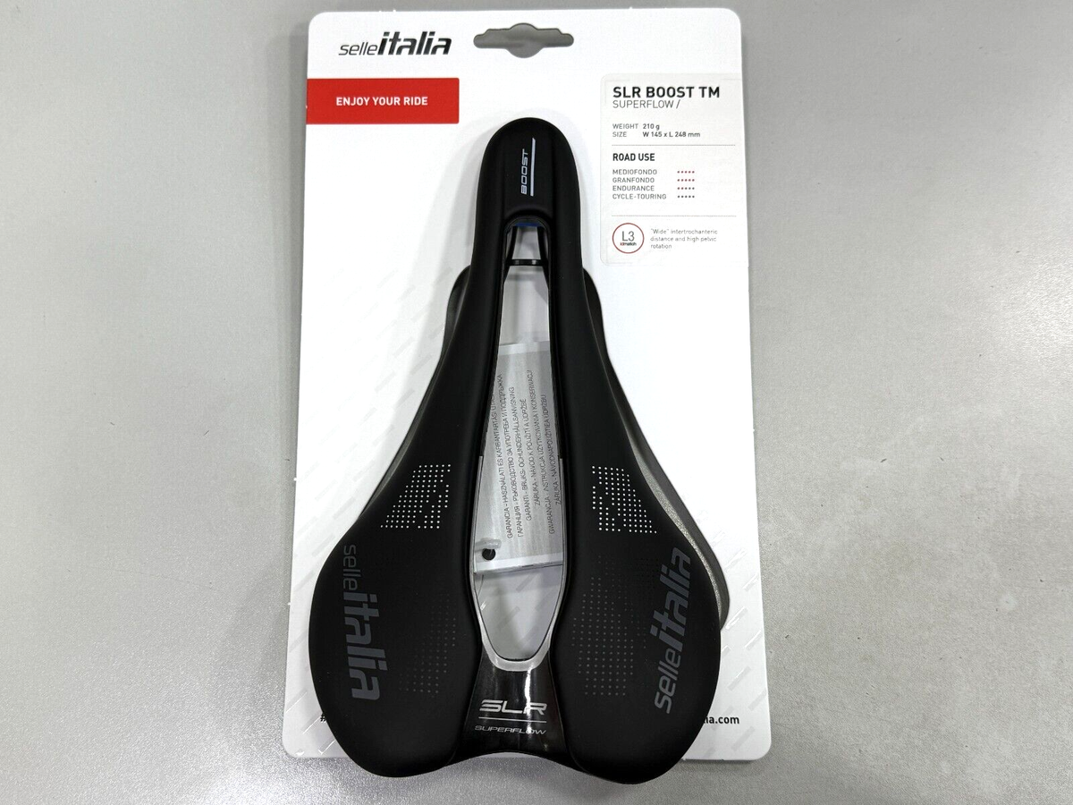 Selle Italia SLR Boost Superflow Saddle - Black (SI504233) for