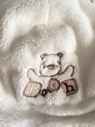 Juego de sombreros y guantes de invierno Winnie the Pooh crema Minkie piel sintética bebé niño pequeño - Imagen 2 de 5