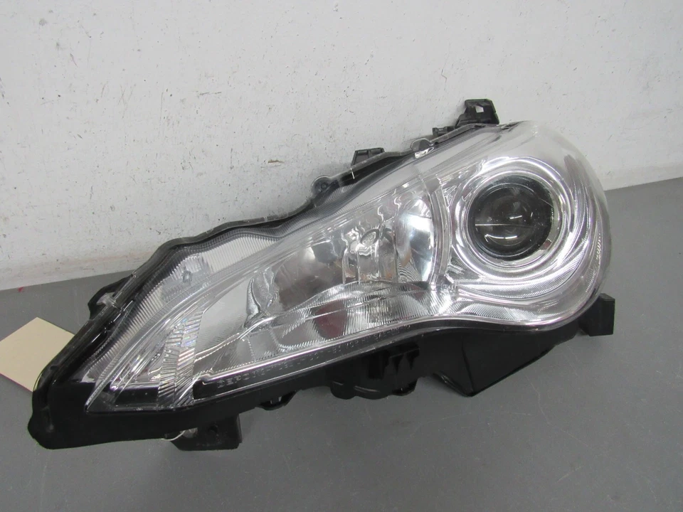 2013 2014 2015 2016 SCION FRS LEFT SIDE HEADLIGHT HALOGEN - Image 3 of 4