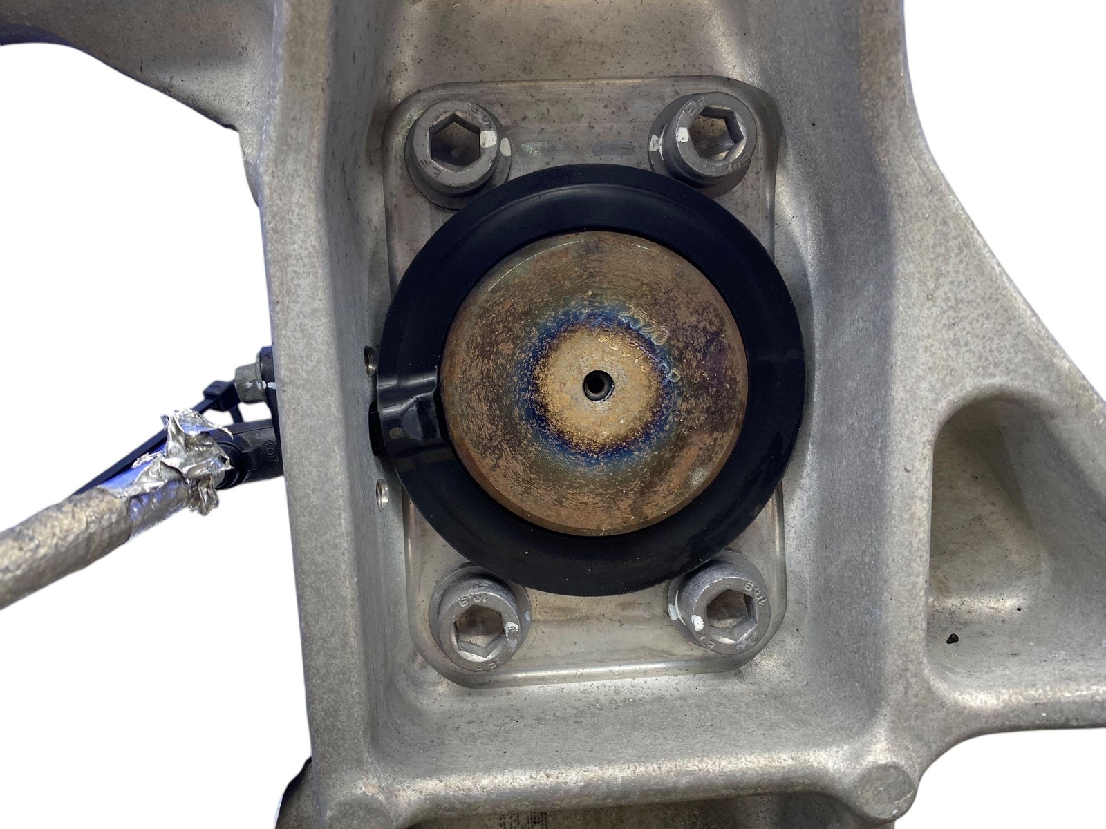 2016-2021 MCLAREN 570S 3.8L FRONT LEFT SUSPENSION SPINDLE KNUCKLE HUB ASSEMBLY