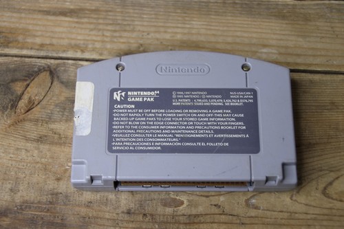 Nintendo 64 Goldeneye 007 Game Cartridge - Sticker on Front Label Tested Working - Picture 3 of 5