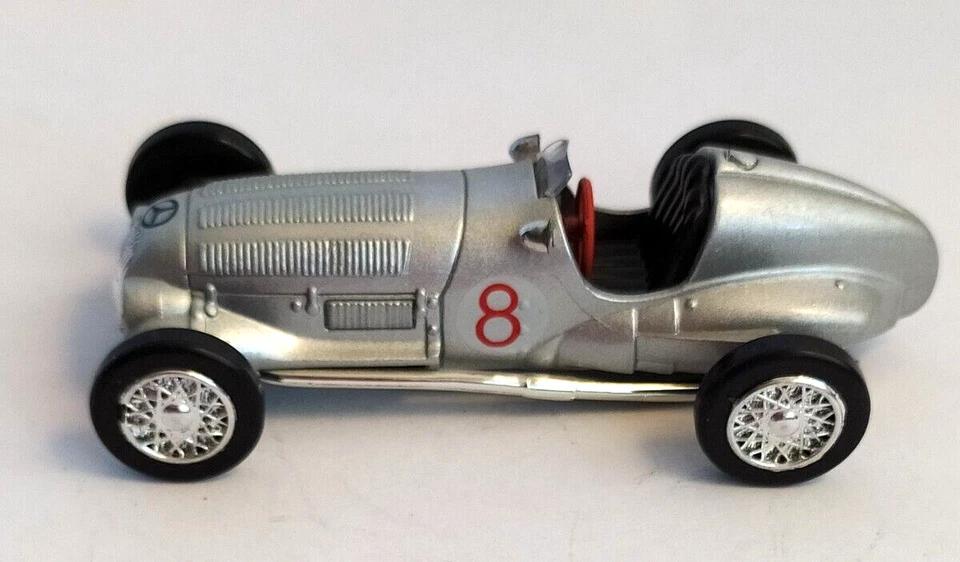 NEW RAY USATO 1:43 AUTO MERCEDES BENZ W 125 # 8 1937 ARGENTO EDI 14 VARIE - Immagine 3 di 4