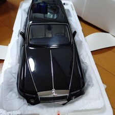 Kyosho Rolls-Royce Phantom Extended Wheelbase Black 1/18 Diecast Collectible 13+