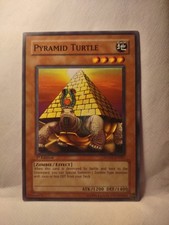 Yu-Gi-Oh Trading Card Pyramid Turtle 1996 1st Edition SDZW-EN007 Zombie/Effect 