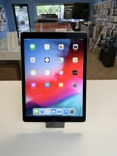 Apple iPad Pro 12.9 2nd Gen. Gold 64GB WiFi -iOS 12 Can Be Up To iOS 17