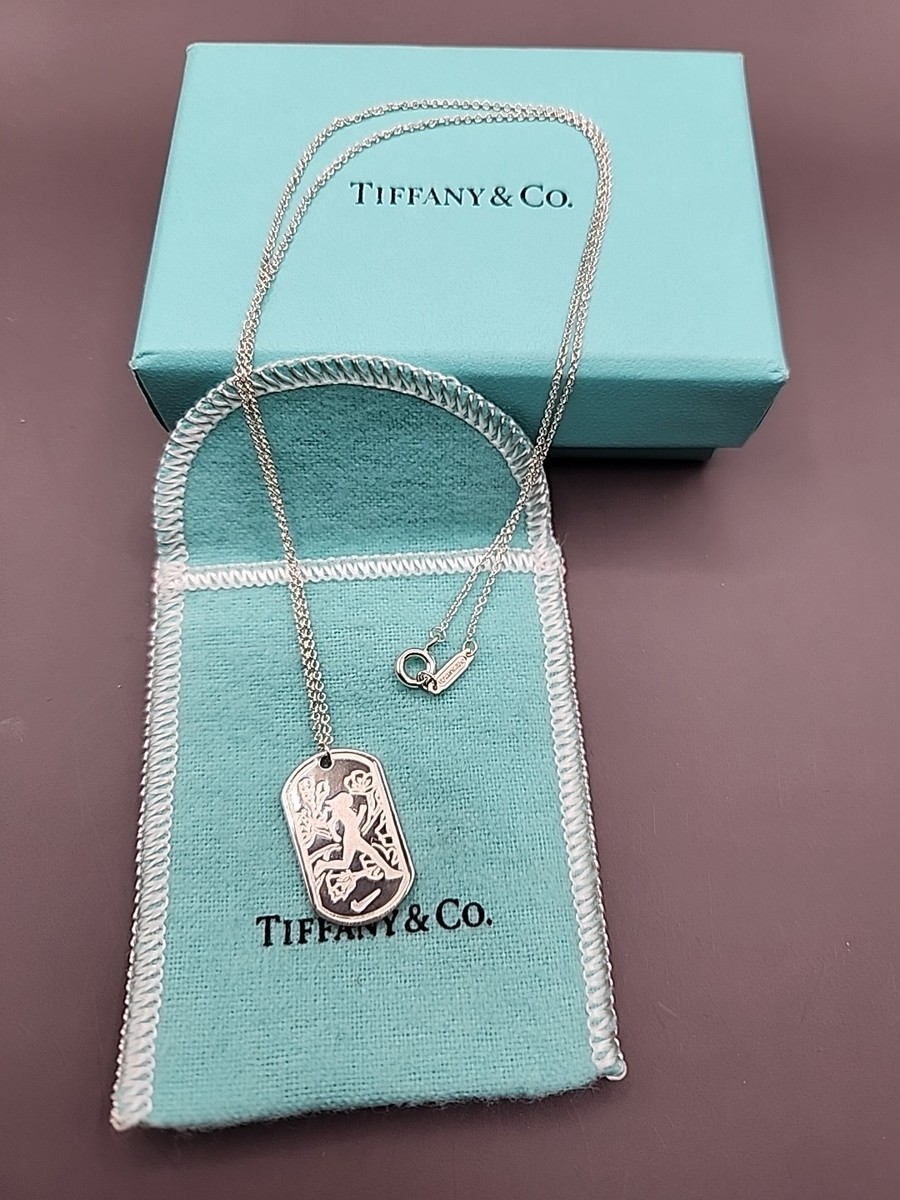 Tiffany & Co. Nike Womens 2013 Washington DC Half Marathon Pendant Tiffany & Co. Nike Womens 2013 Washington DC Half Marathon Pendant